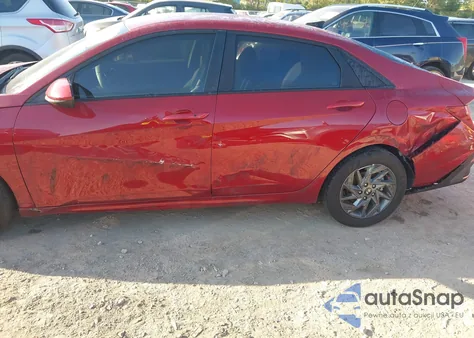 2024 Hyundai Elantra Sel z USA, uszkodzony, nr VIN KMHLM4DG3RU759064